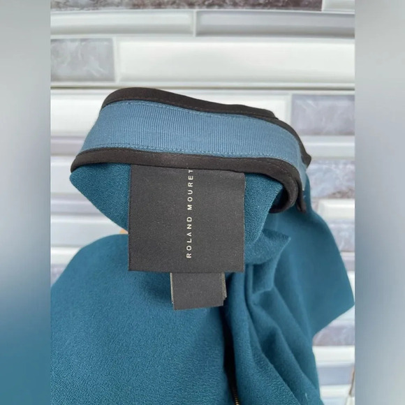 ROLAND MOURET JEDDLER TEAL CREPE CAP SLEEVE DRESS SIZE 14 - Picture 12 of 14